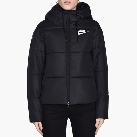 puffy jacket nike